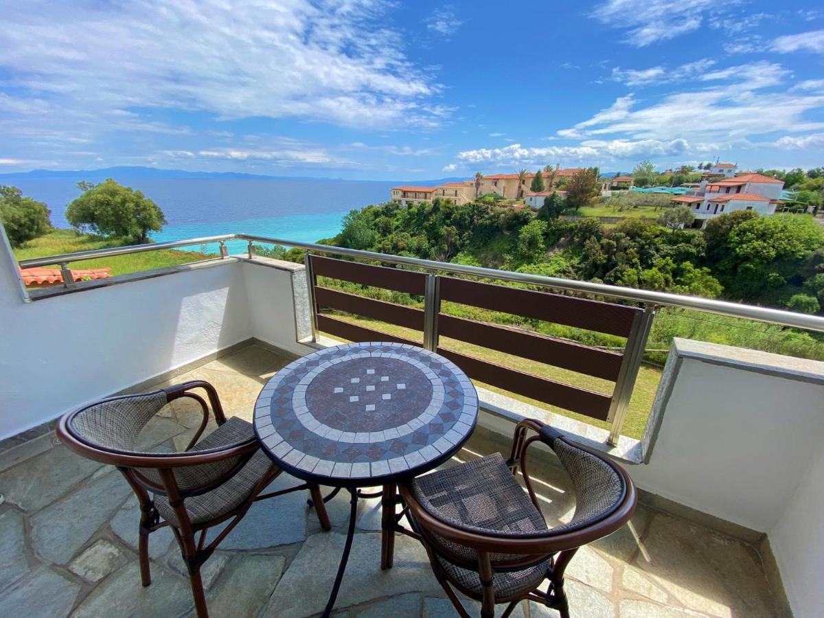 Апартаменты Marianna Sea View Afitos Экстерьер фото