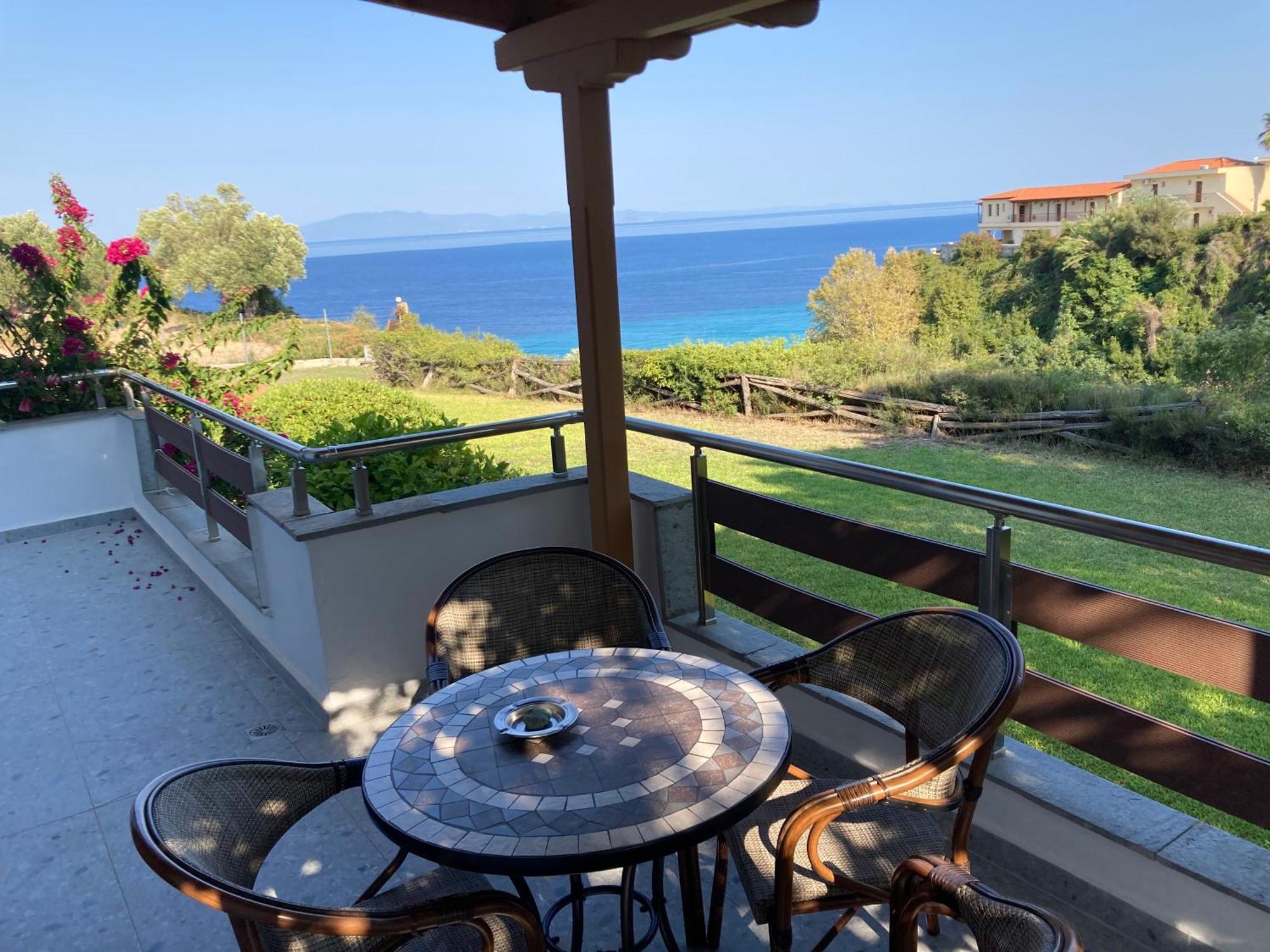 Апартаменты Marianna Sea View Afitos Экстерьер фото